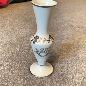 25th anniversary vase